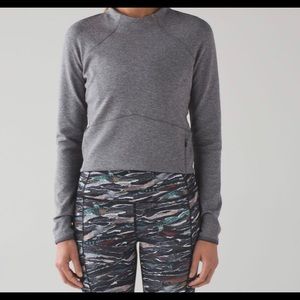 Lululemon Hill And Valley Gray Crop Pullover Sz 6